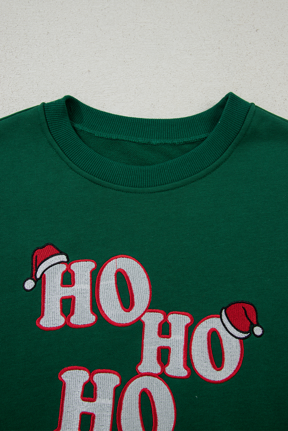 Evergreen Embroidered Letter Graphic Christmas Fashion Sweatshirt