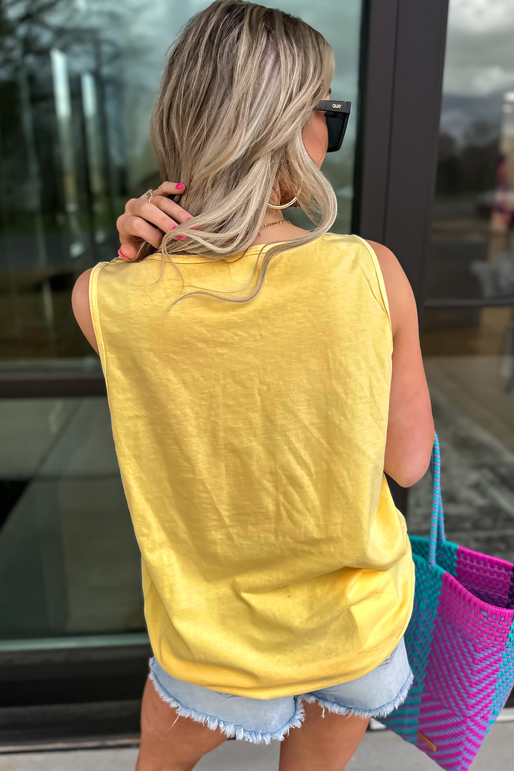 Blue Sun Graphic Casual Tank Top