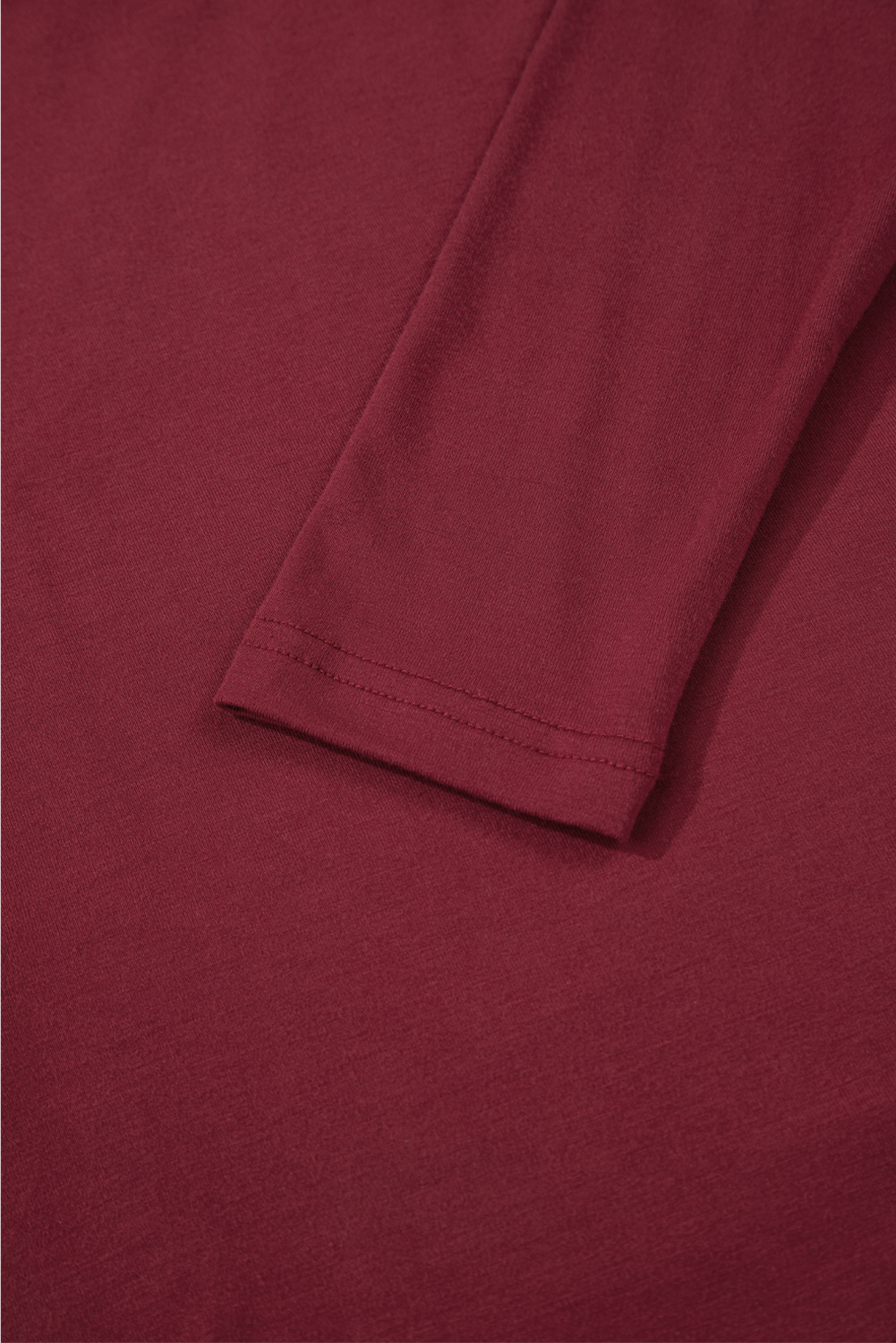 Red Dahlia Lace-trimmed Sweetheart Neckline Ruched Detail Long Sleeve T-shirt