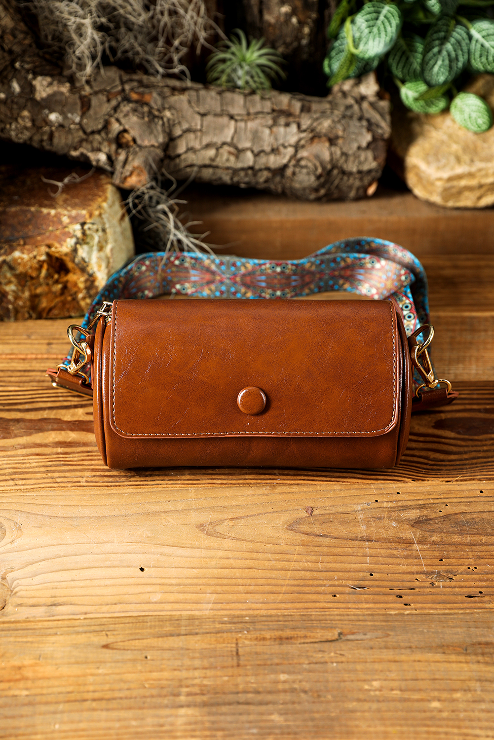 Chestnut PU Leather Flap Shoulder Bag with Retro Print Wide Strap