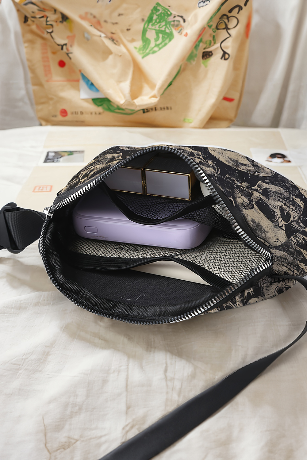 Black Grunge Skulls Mini Chest Bag Crossbody Bag