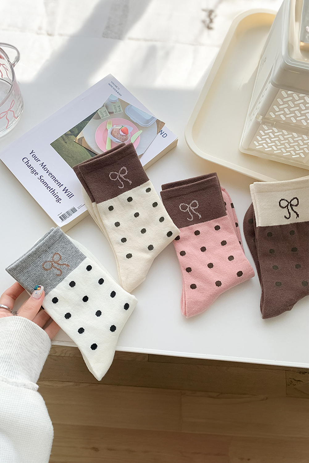 Blossom 1 Pairs Polka Dot Print Contrast Bow Block Socks