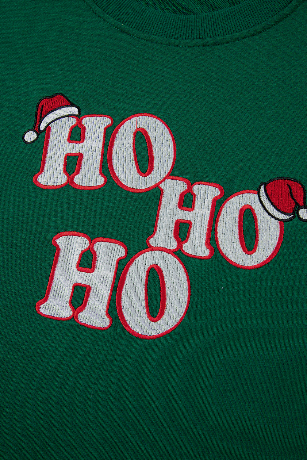 Evergreen Embroidered Letter Graphic Christmas Fashion Sweatshirt