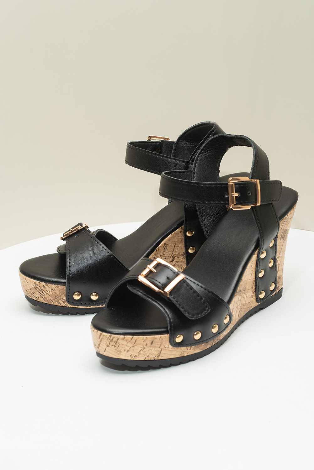 Black Rivet Buckle Closure Wedge Sandals