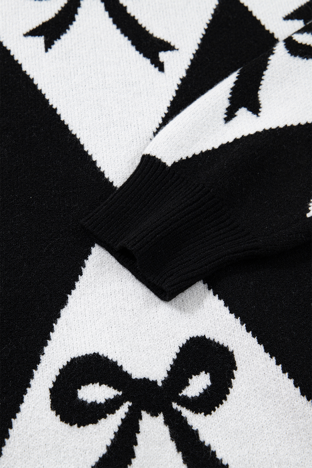 Black Bow Print 2-tone Rhombus Knit Loose Sweater