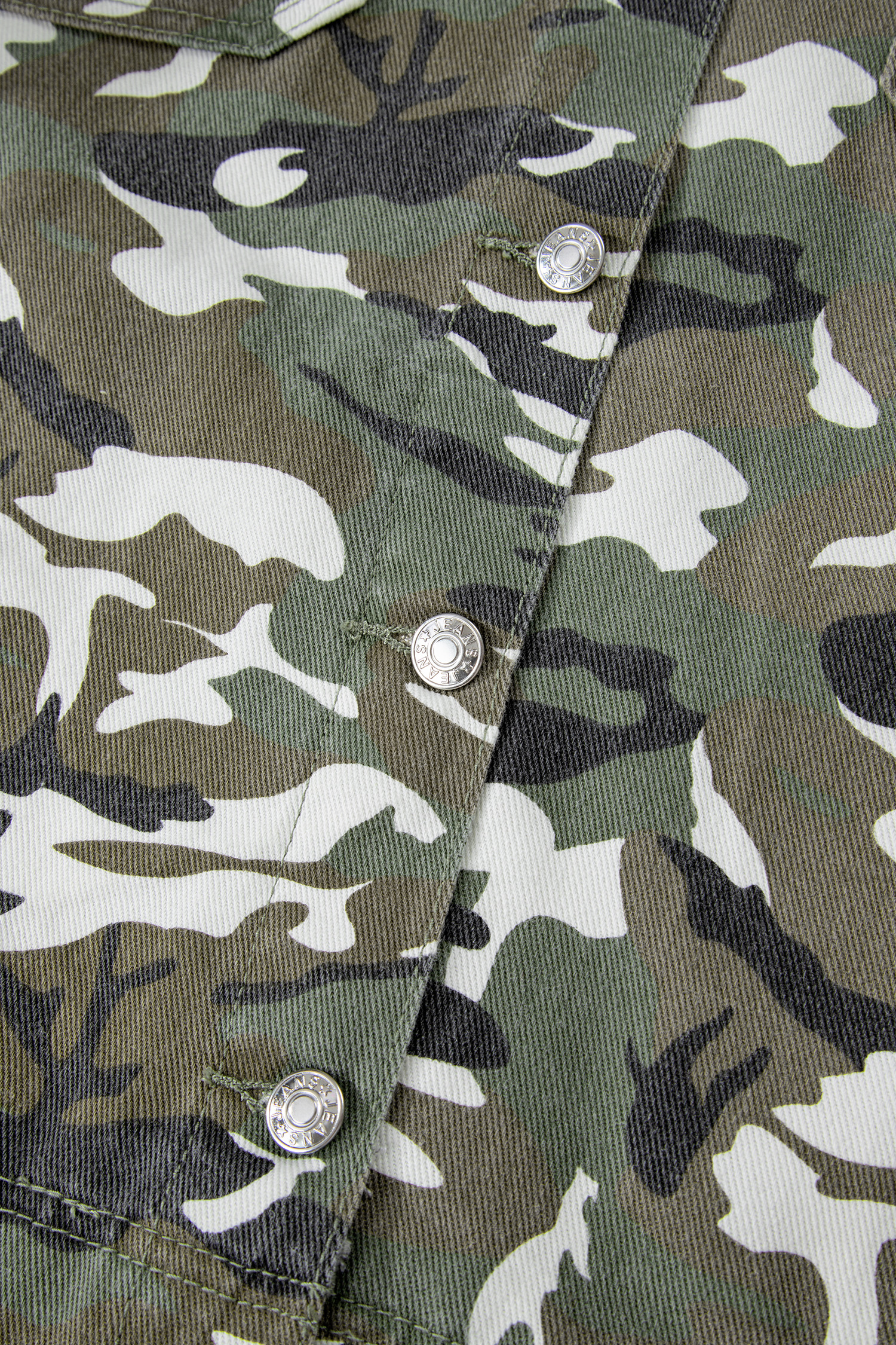 Green Camo Chest Pockets Loose Jean Jacket