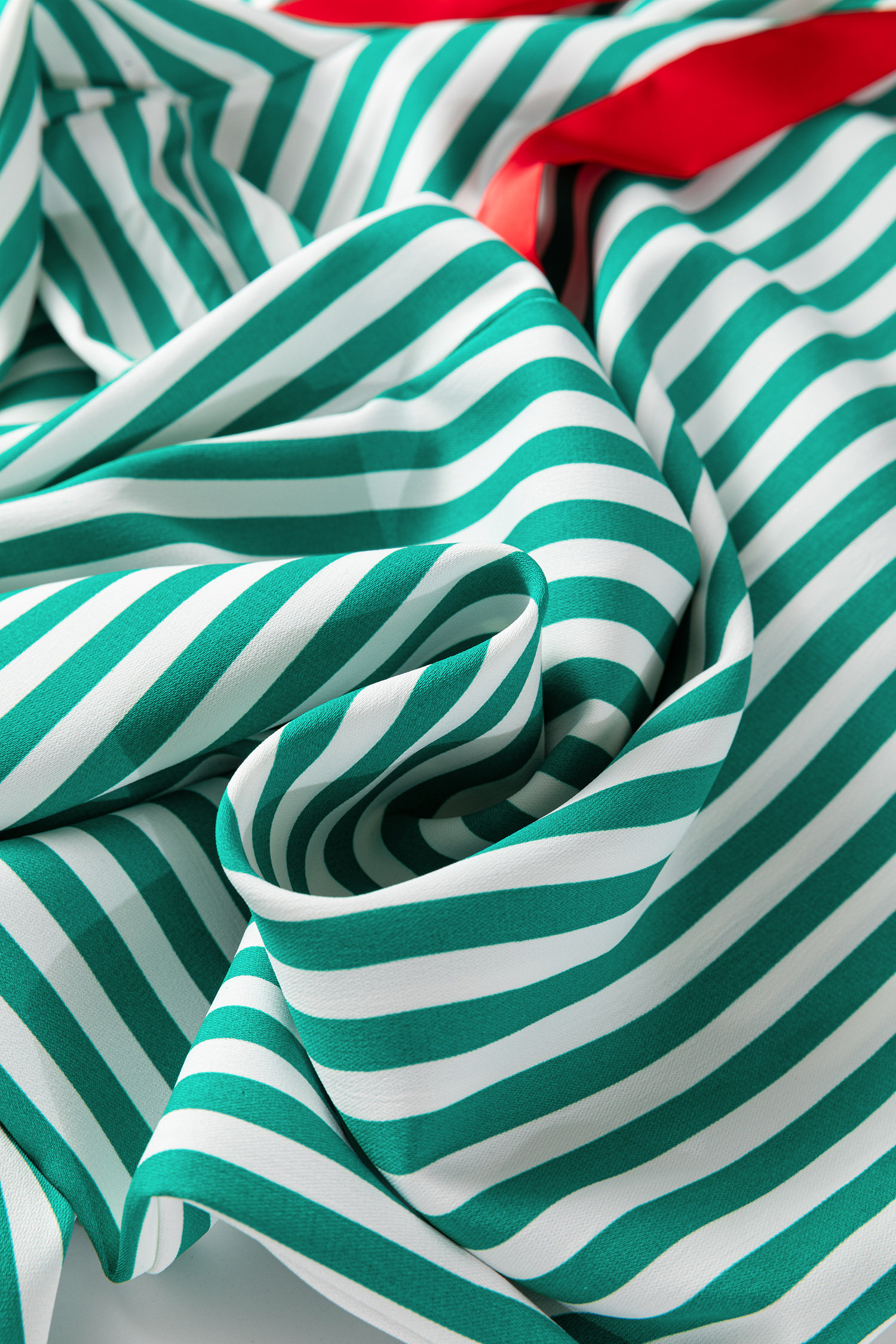 Red Stripe Contrast Velvet Trim Bow Knot Waist 2pcs Pajama Set