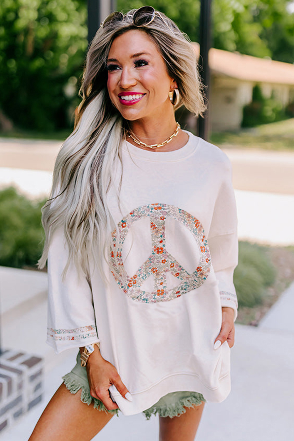 Beige Flower Patch Graphic Exposed Seam Wide Sleeve Top