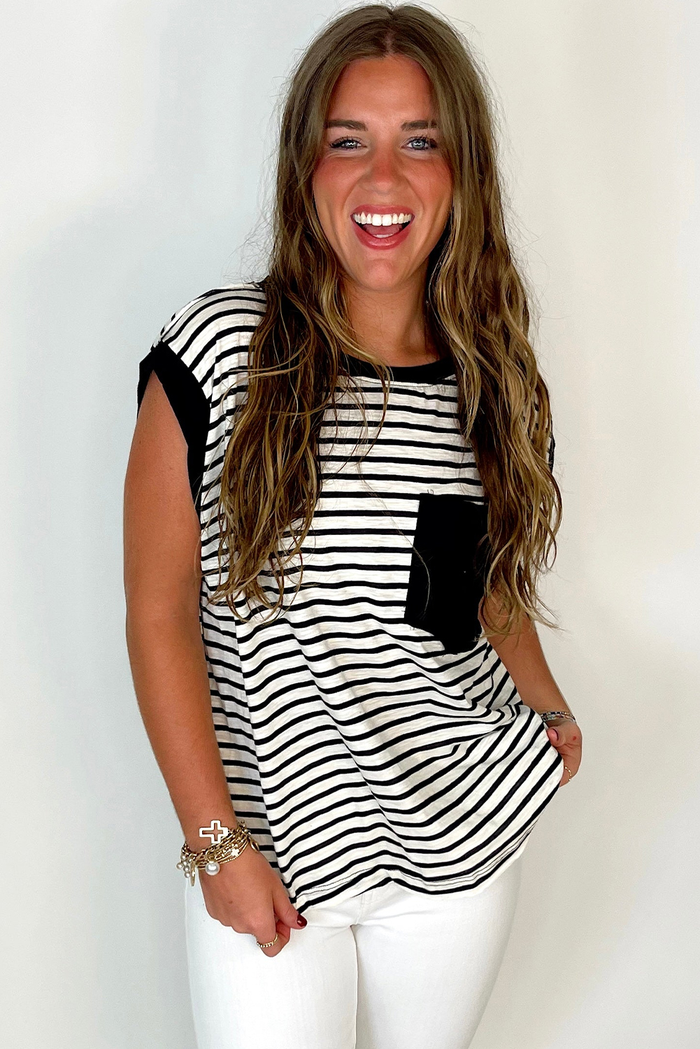 Red Stripe Chest Pocket Patch Round Neck Tank Top