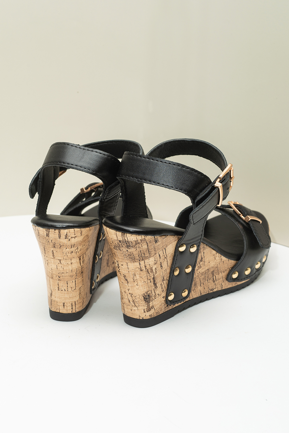 Black Rivet Buckle Closure Wedge Sandals