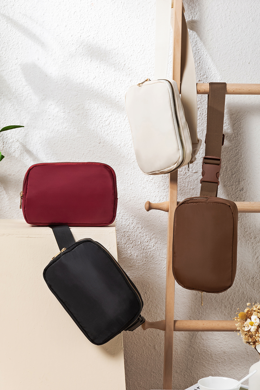 Fiery Red Waterproof Zipped Crossbody Chest Bag 20*5*14cm