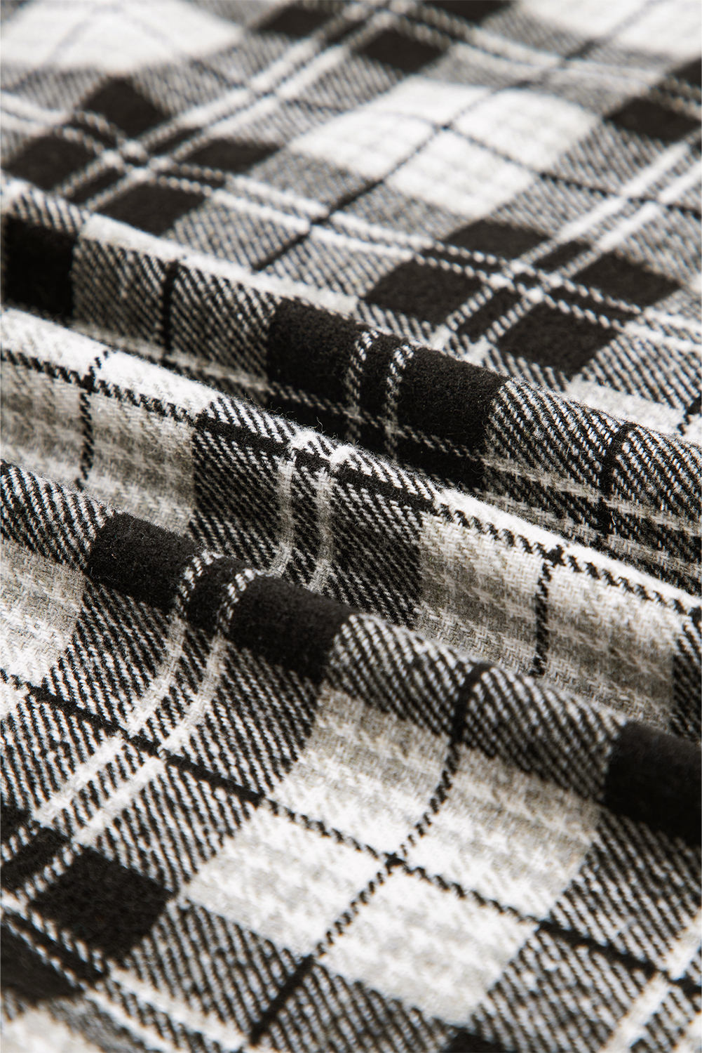 Black Plaid Print Chest Pockets Buttoned Shirt