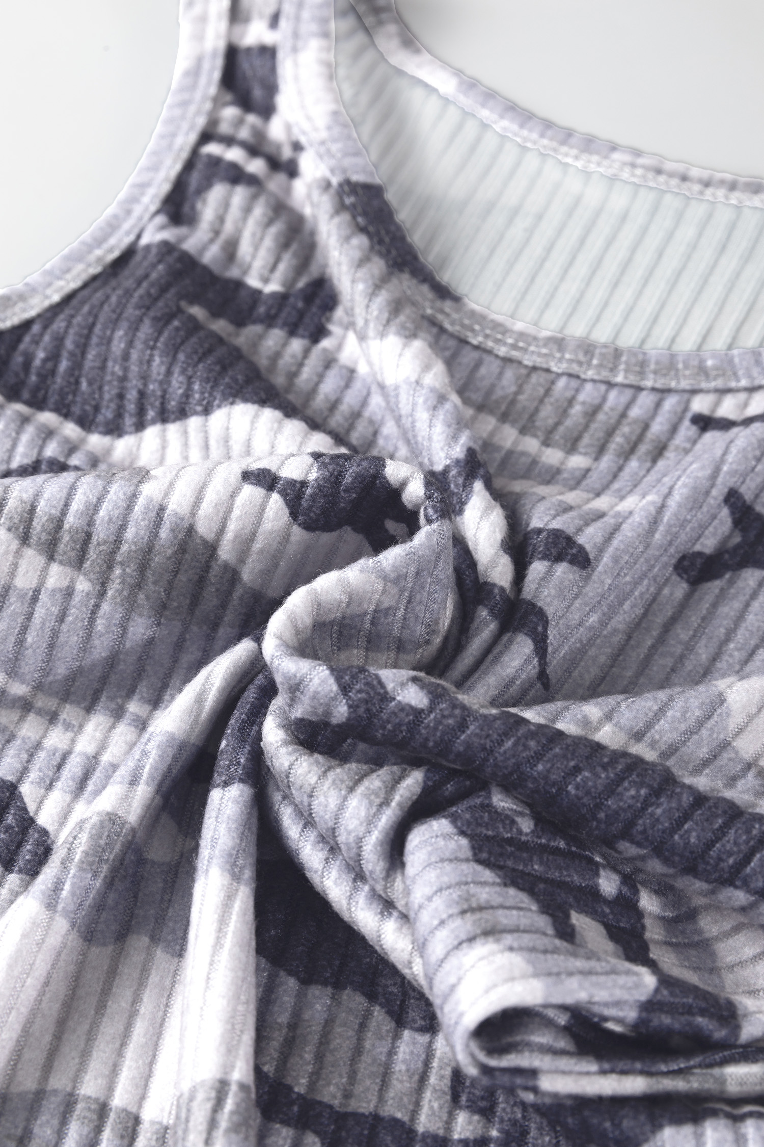 Gray Camouflage Print Ribbed Knit Round Neck Tank Top