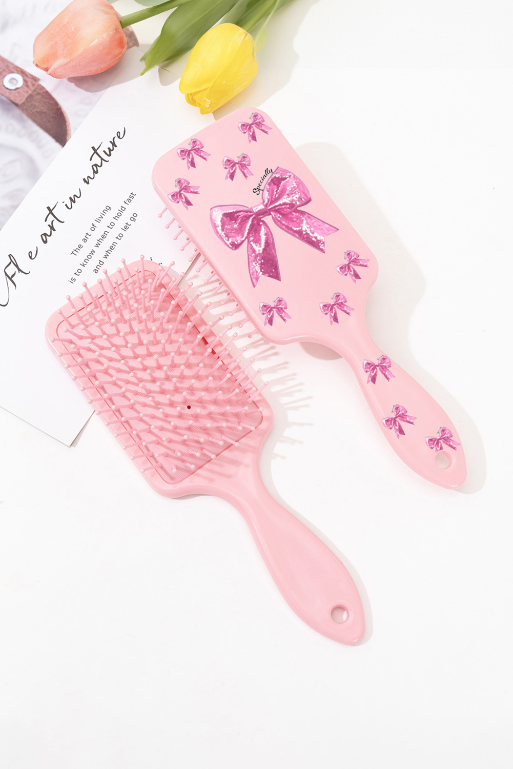 Gossamer Pink Glitter Bow Print Air Cushion Comb